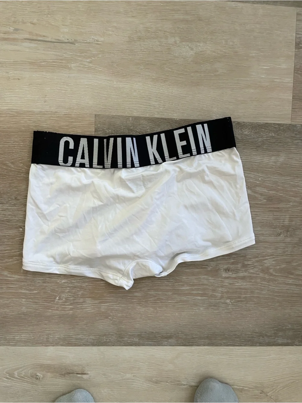Calvin Klein calvin klein